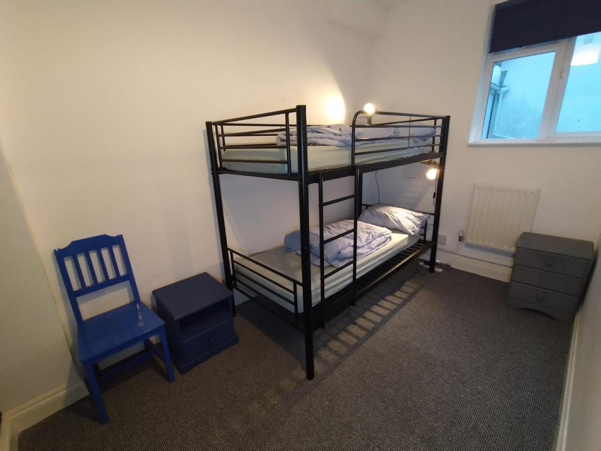 Ocean Backpackers Self-Catering Hostel Илфракомб Екстериор снимка